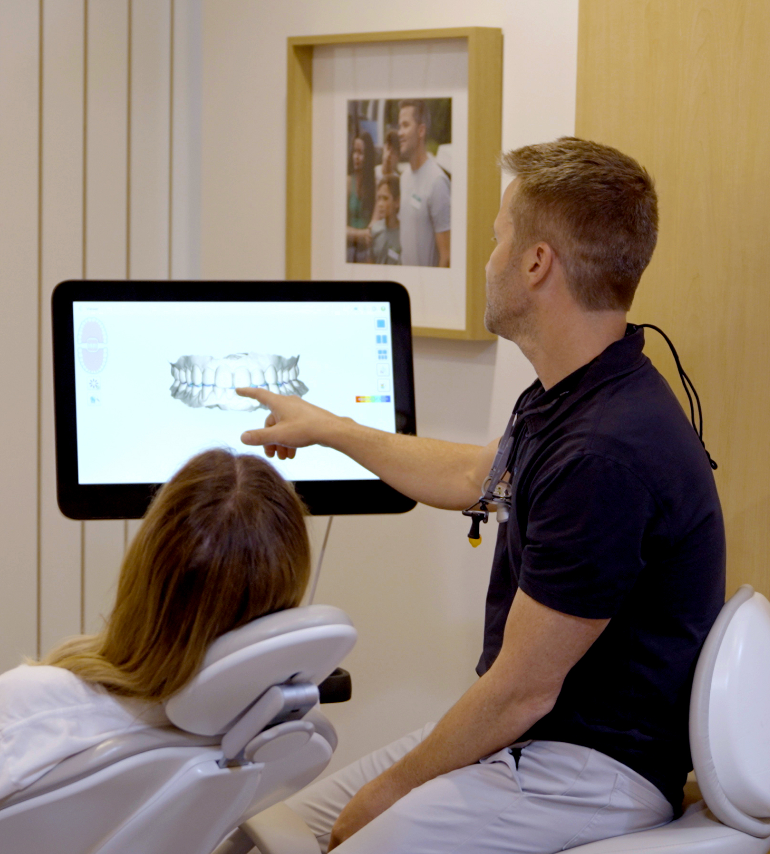 Dentist demonstration